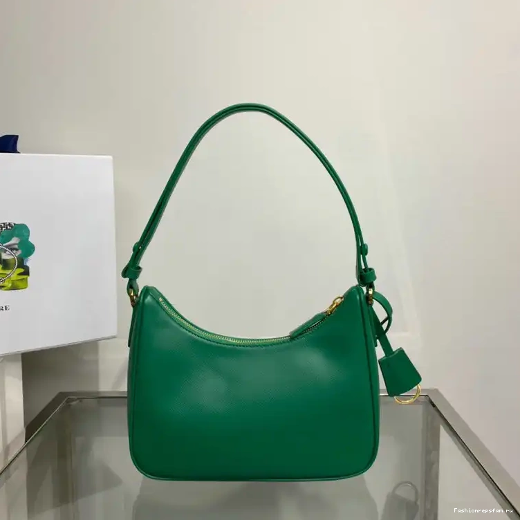 Fashionrepsfam ru Prada 2205DJ0061 Bag 0615